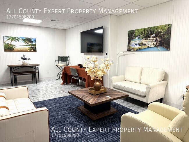 Foto del edificio - 5760 Charleston Ln