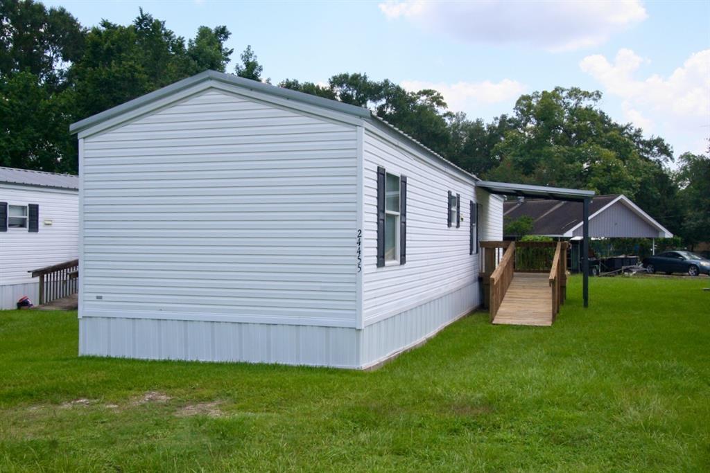 Foto principal - 24455 Clennie Needham Rd