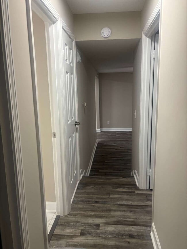 Foto del edificio - "Charming 3-Bed, 2-Bath Haven on Range Line Road – Your Memphis Retreat Awaits!"