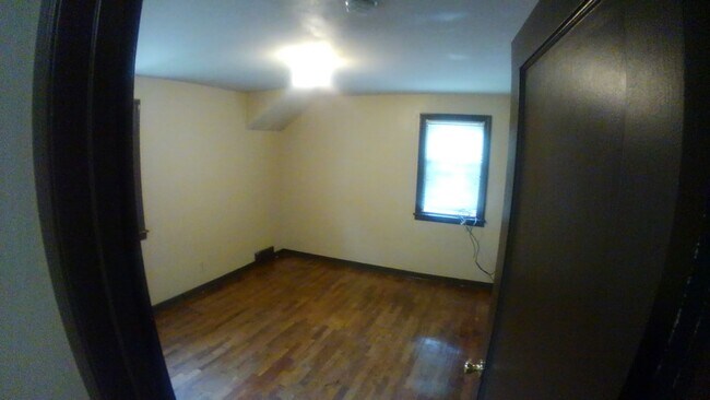 Back bedroom on North East Side of home - 941 Ann St