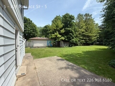 Photo du bâtiment - 629-629 Wallace St