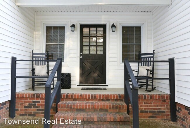 Building Photo - 4 br, 2.5 bath House - 509 Edinburgh Dr.