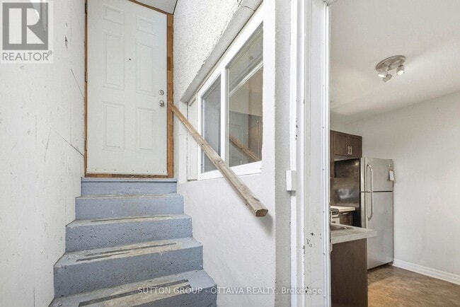 Building Photo - 1654 Abbey Rd