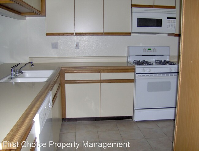 Foto del edificio - 2 br, 1 bath House - 9062 Paddington Drive