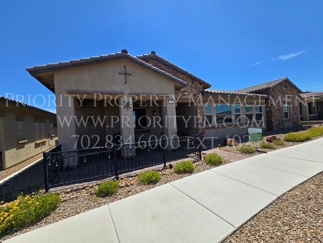 Foto del edificio - 738 Briar Knoll Dr