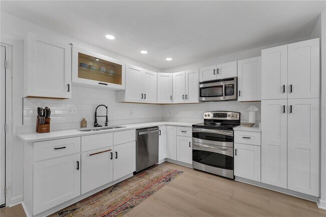 Foto del edificio - 3295 57th St N