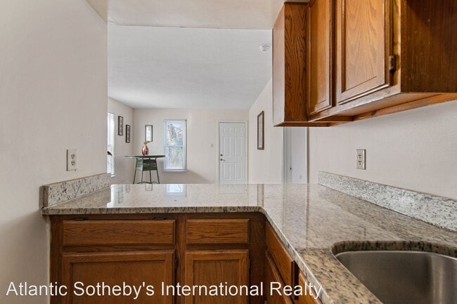 Building Photo - 1 br, 1 bath House - 454 Florida Avenue Un...