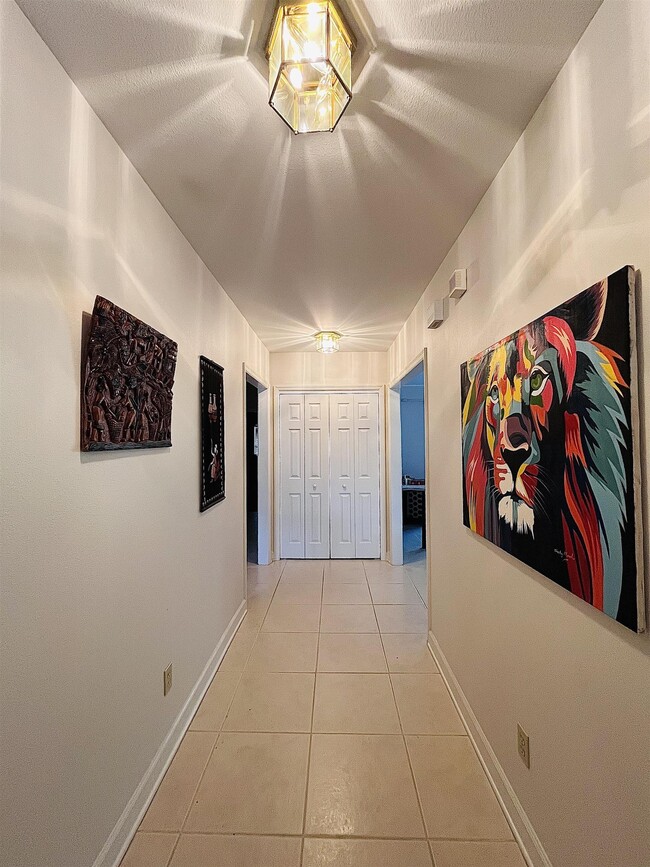 Foto del edificio - 1000 Cherry Laurel St