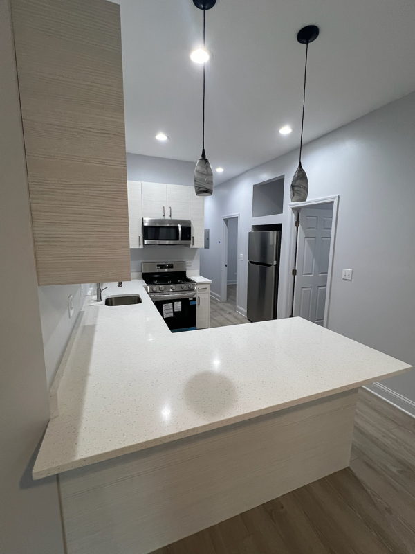 Foto del edificio - 1348 N Lawndale Ave