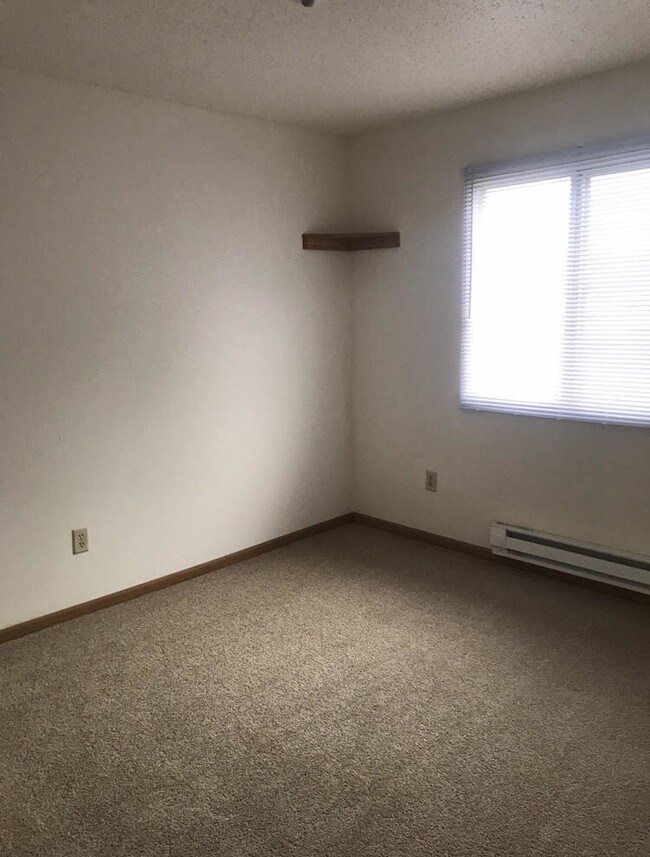 316 400 Monitor Apartments La Crosse Wi Apartments Com