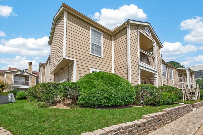 Foto del edificio - 1860 White Oak Dr