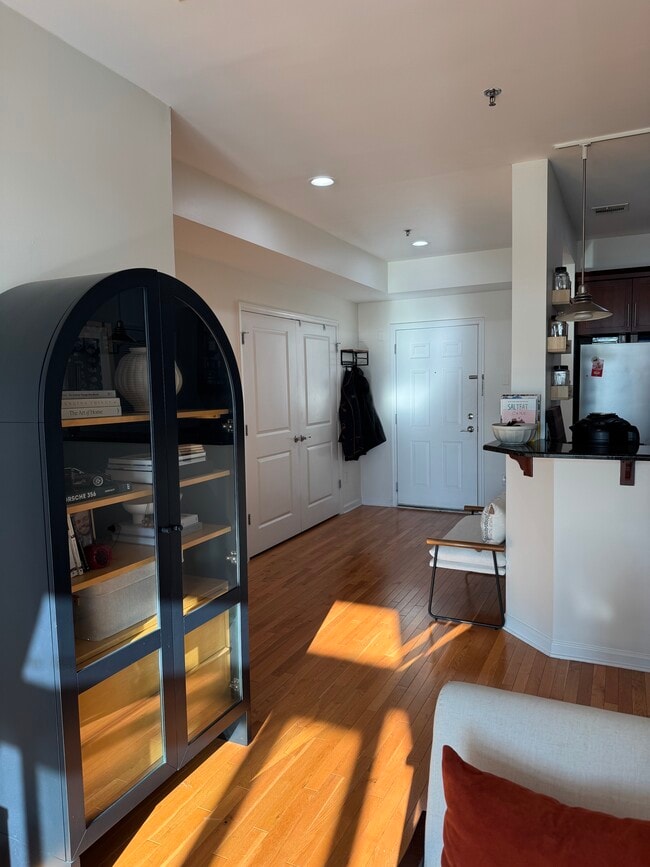 Foto del edificio - 203 Hackensack Plank Rd