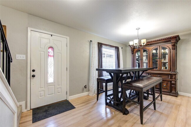 Foto del edificio - 18218 Heritage Ln