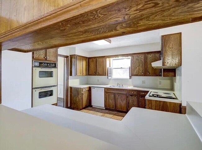 Foto del edificio - 25403 Lynbriar Ln