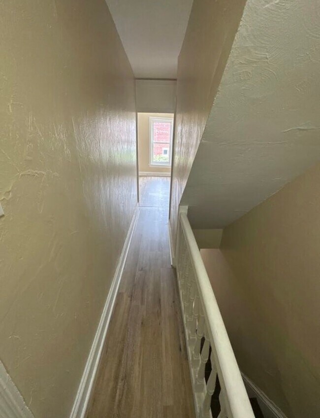 Foto del edificio - 1841 N 3rd St