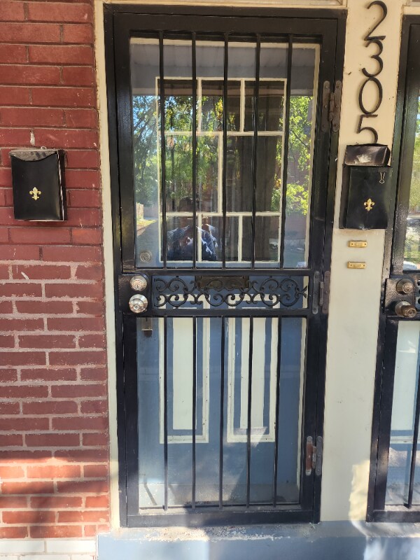 23032305 Rutger St Unit 1F, St. Louis, MO 63104 Room for Rent in St