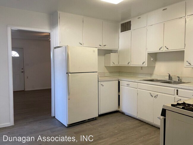 Building Photo - 3 br, 2 bath House - 1013 N. Pate Unit B