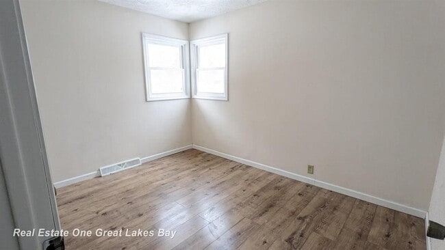 Building Photo - 1801 Ribble St