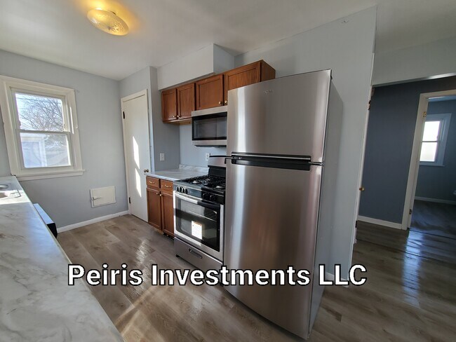 Foto del edificio - 3924 W 130th St