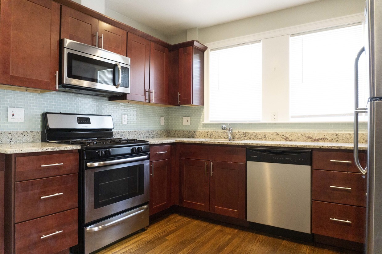 Foto principal - 95-97 Neponset Ave