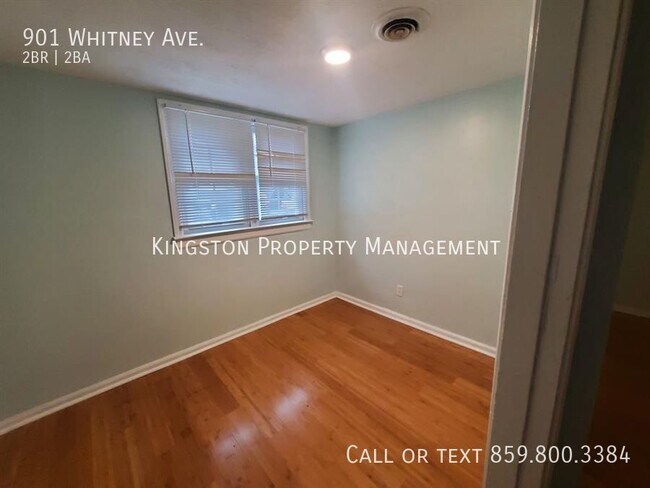 Building Photo - Newly Remodeled 2 Bedroom! 1/2 OFF SECURIT...