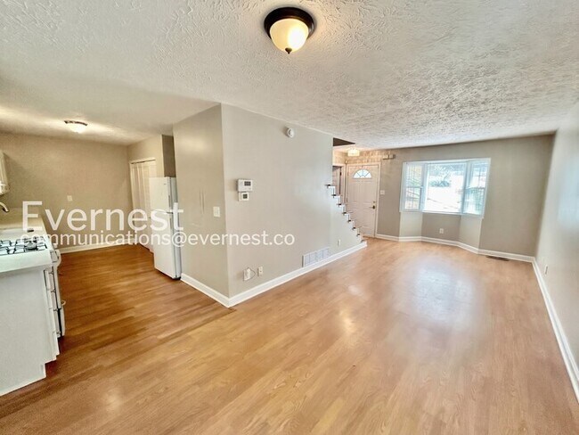 Foto del edificio - 2771 Skyland Dr NE
