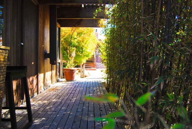 Foto del edificio - 341 Harbor View Ave