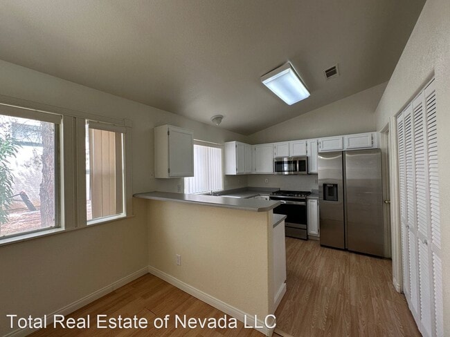 Building Photo - 3 br, 2 bath House - 9341 Red Rose Av