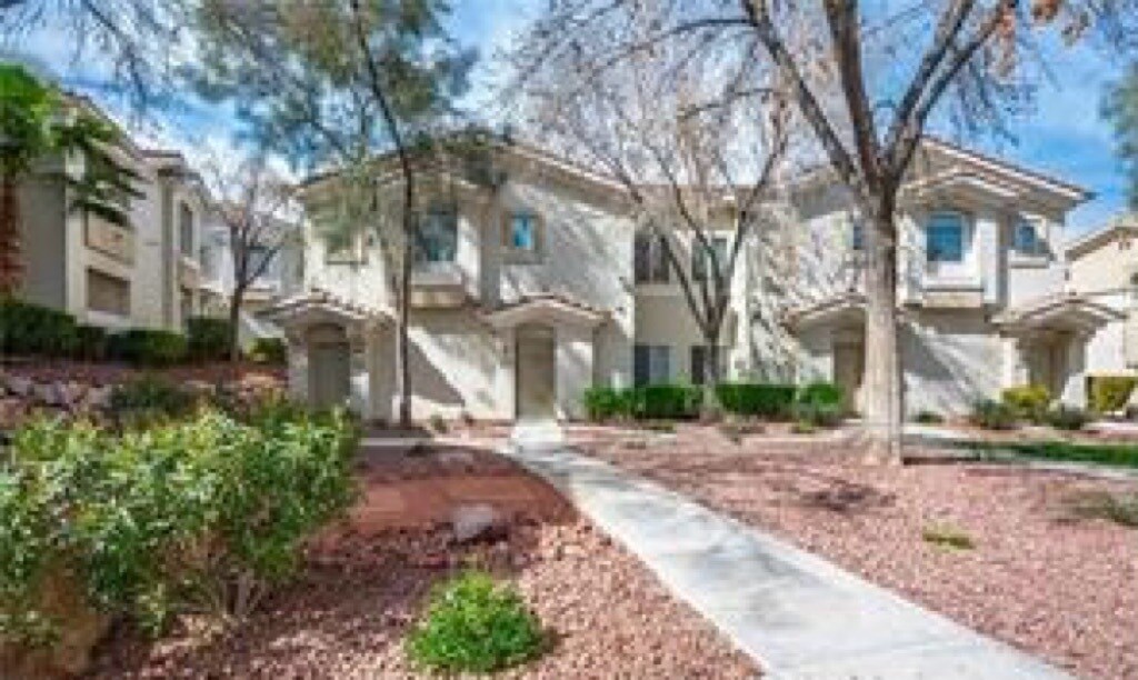 Foto principal - 10020 Benjamin Nicholas Pl