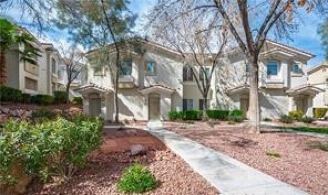 Building Photo - 10020 Benjamin Nicholas Pl