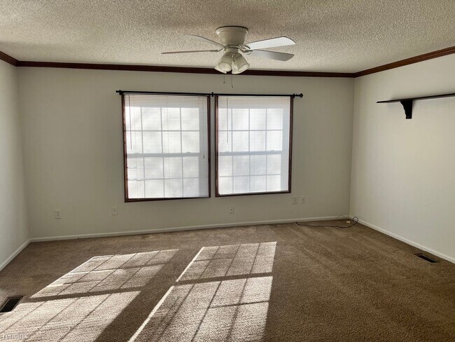 Foto del edificio - 3 br, 2 bath House - 525 Reva Lane