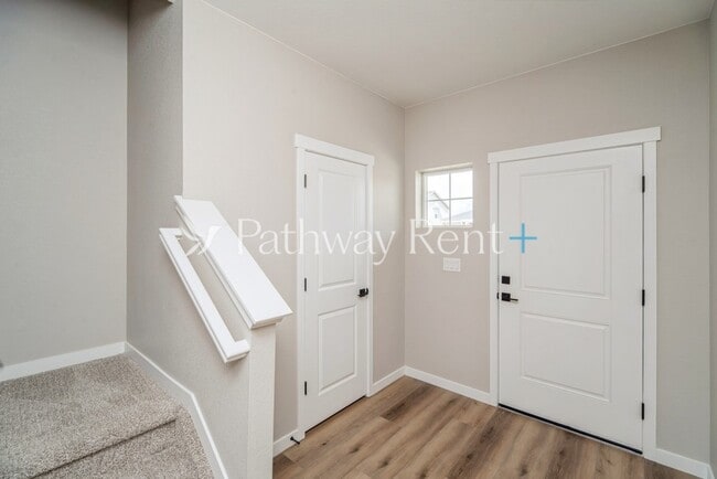 Building Photo - 9491 Yampa St