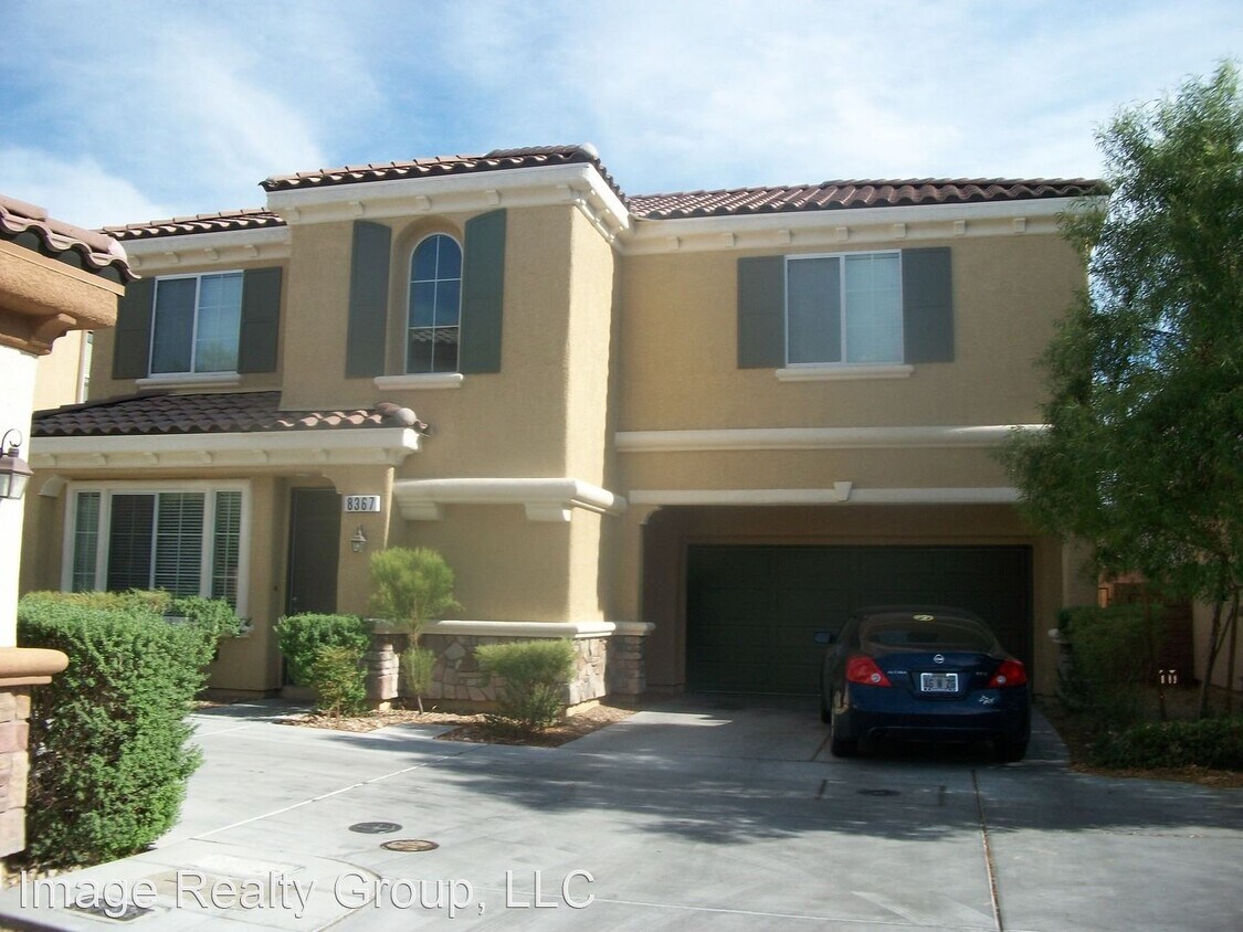 Foto principal - 3 br, 2.5 bath House - 8367 Gourley Ave.