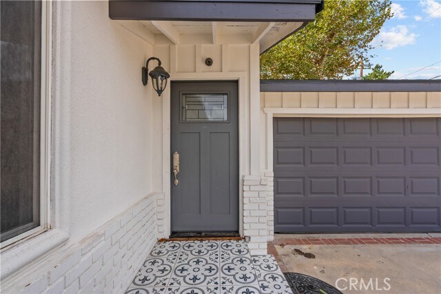 Foto del edificio - 23036 Burbank Blvd