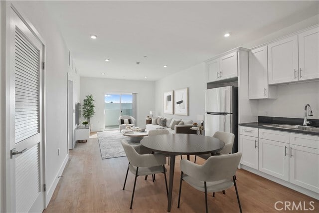 Building Photo - 8750 Sepulveda Blvd