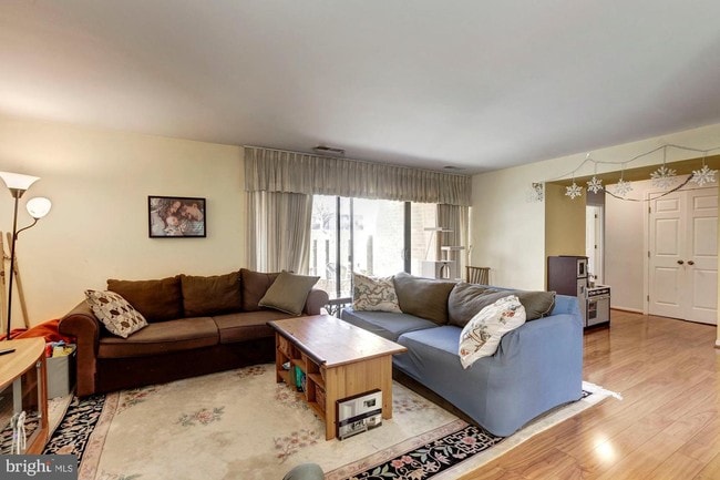 Foto del edificio - 150 Monroe St