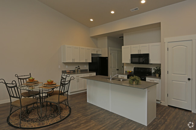 Cocina - University Ridge Condos