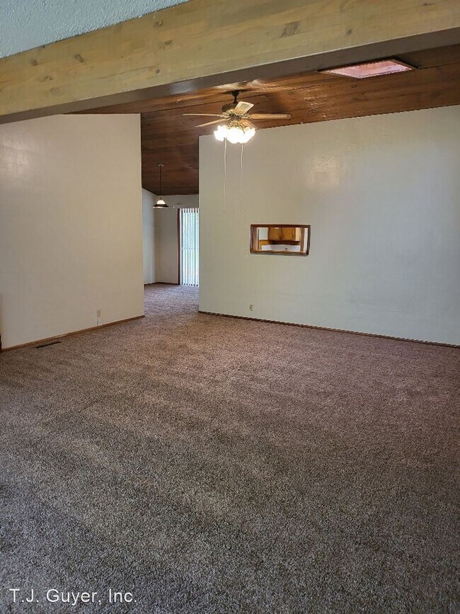 Foto del edificio - 3 br, 1.5 bath House - 1414 Sunset Way
