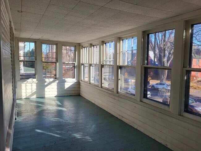 Foto del edificio - 3240 Pillsbury Ave S