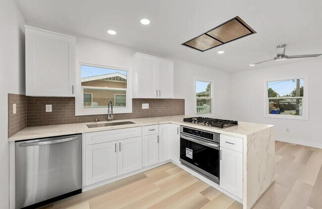 Foto del edificio - 2968 Redwood St