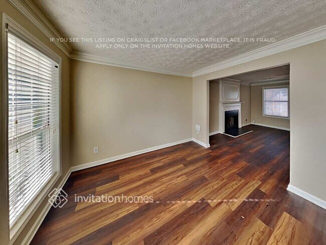 Building Photo - 6544 Huntington Ct