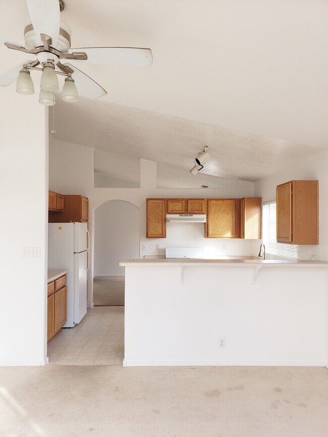 Foto del edificio - Great home in Enchanted Hills - 3 bed, 2 b...