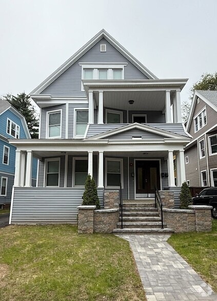 Building Photo - 130 Hubinger St