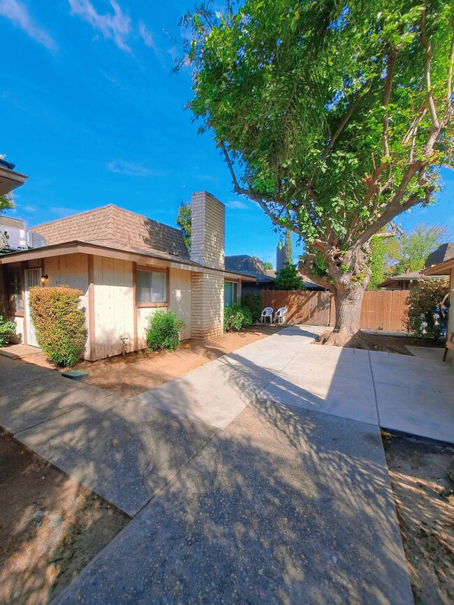 Foto del edificio - 132-6 Dayton