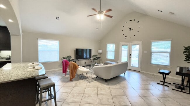 Foto del edificio - 21618 Ivory Gate Ln