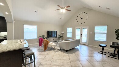 Building Photo - 21618 Ivory Gate Ln