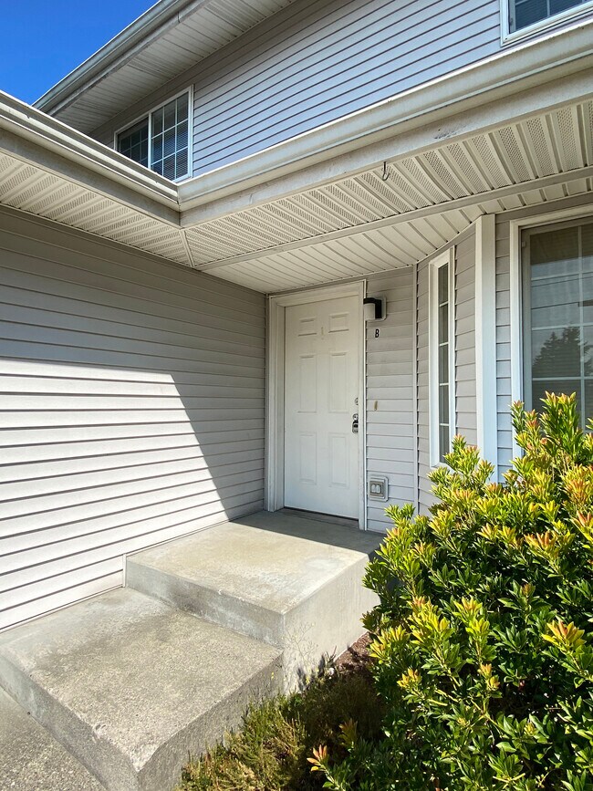 103 113th St SE, Everett, WA 98208 Townhome Rentals in Everett WA