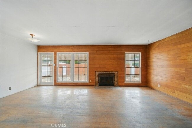 Building Photo - 6829 E Parapet St