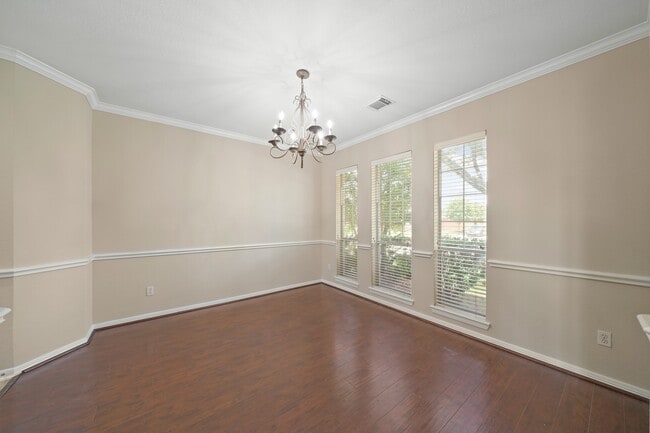 Foto del edificio - 16007 Berkshire Manor Ln