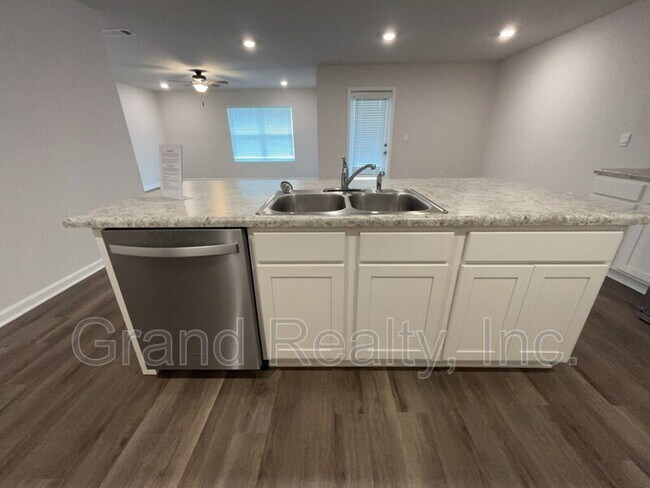 Building Photo - 4431 Winged Elm Ct